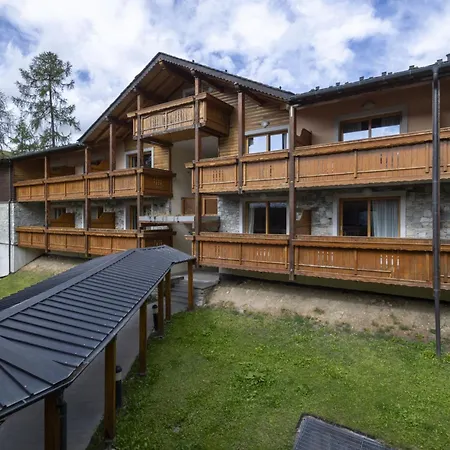 Apartament Gli Scoiattoli-4 By Interhome Madesimo